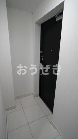 メインステージ横濱真金町の玄関