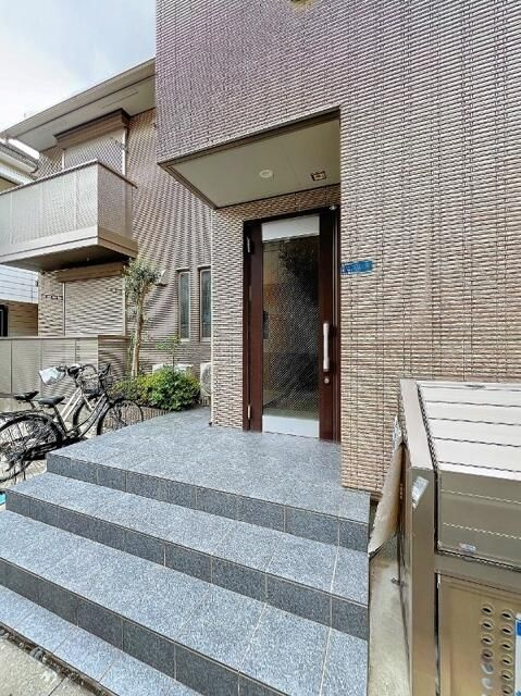 パルム和光のエントランス