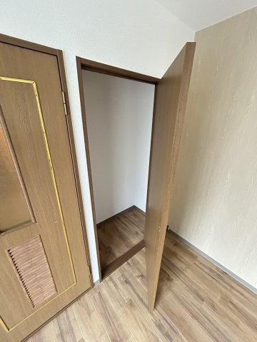 プレミアム堀江の収納