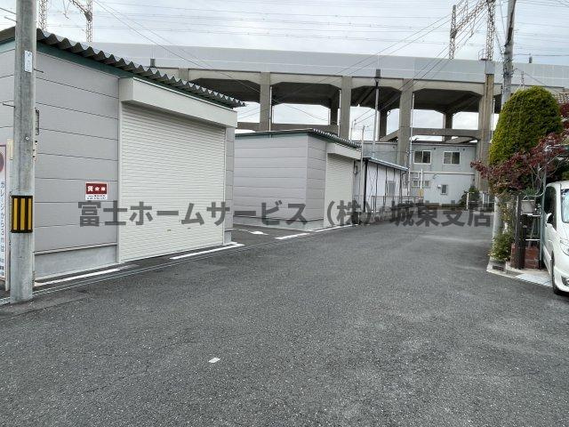 荒川プレハブ倉庫|北側前面道路5m