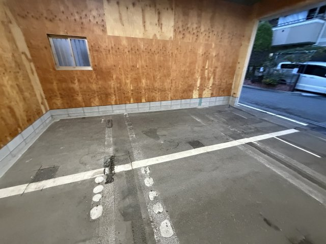 荒川プレハブ倉庫