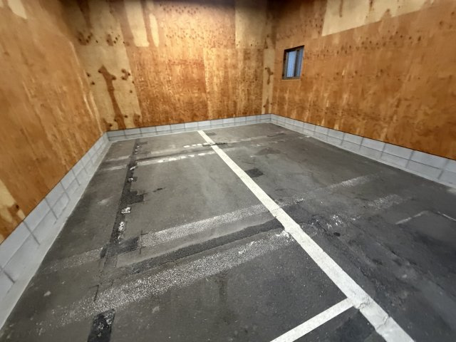 荒川プレハブ倉庫