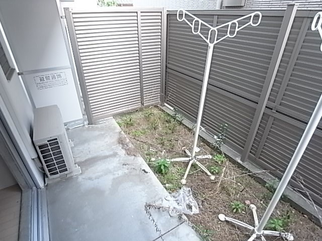 ロイスグラン神戸湊川公園のバルコニー