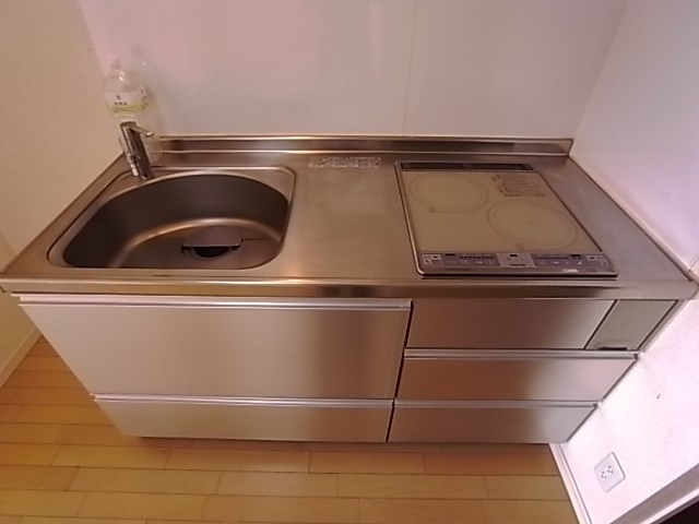 プレジール三ノ宮Ⅲのキッチン