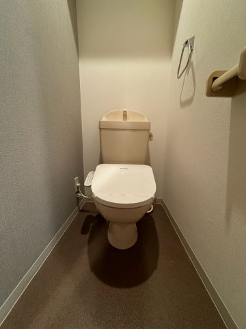 サムティ阿波座Lussoのトイレ