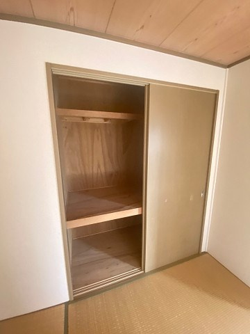 アネシス愛宕山Ⅰ棟の収納