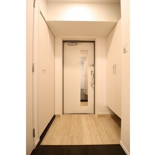 サニークレスト須崎町の玄関