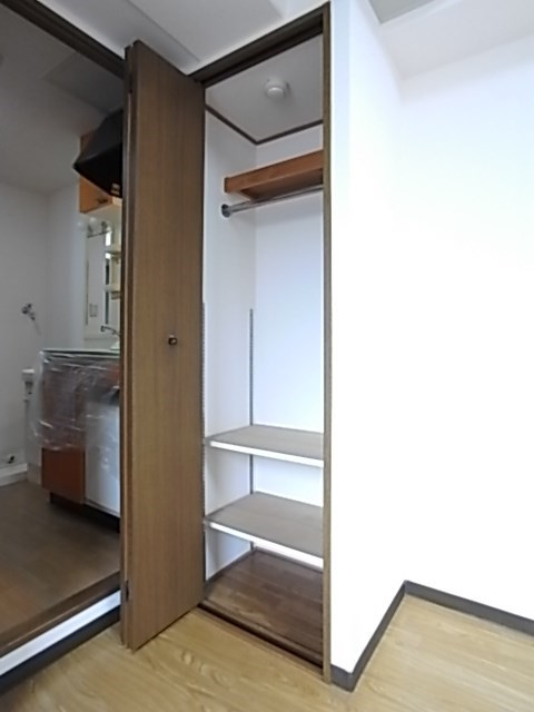 エステムコート神戸西Ⅱの収納