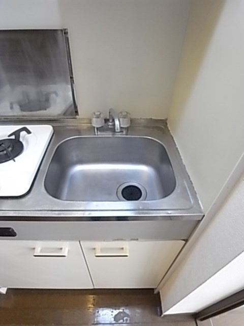 HU岩屋ハイツのキッチン