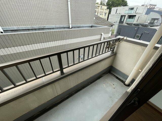 トポスＭ駒沢のバルコニー