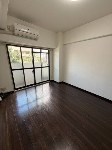 ポコアポコ芦屋の居間・リビング