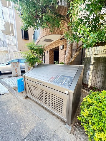 オード夙川の外観