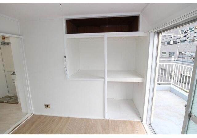 マンションうぐいすの居間・リビング