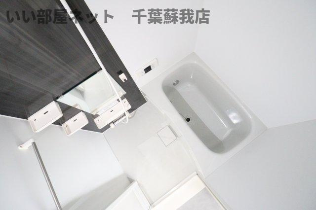 アンビエンテ千葉EAST館の浴室|コンパクトで使いやすいお風呂です