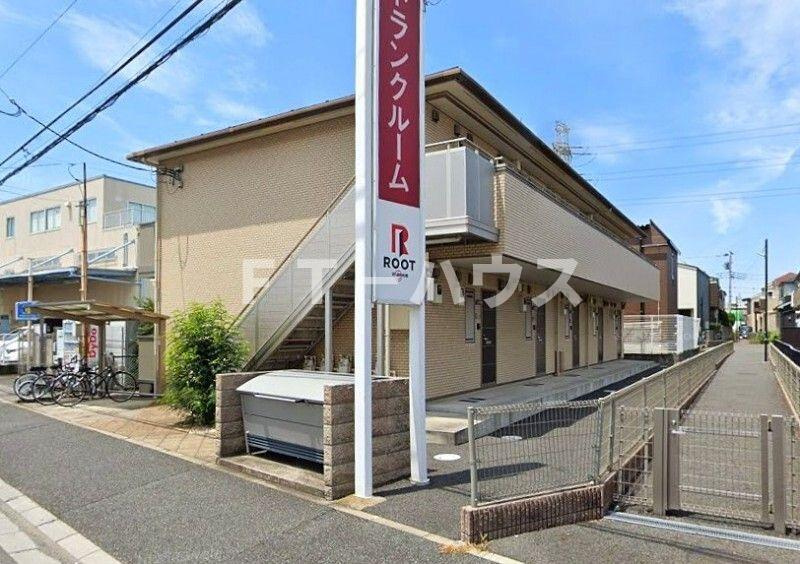 オークス夏見台の外観