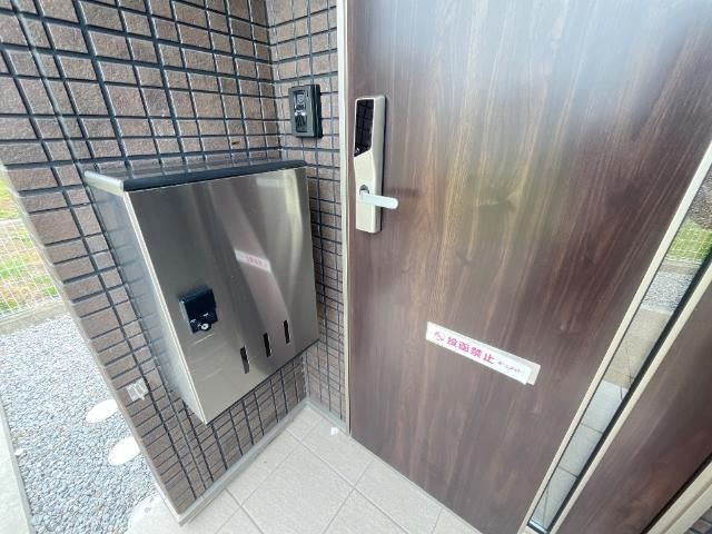 レモンガーデンの玄関