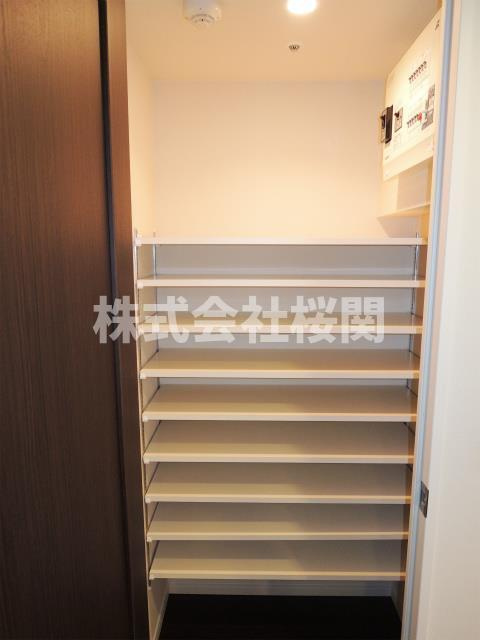 ロイヤルタワー横濱鶴見の収納