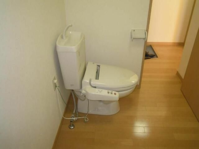 らぷと柏のトイレ|落ち着いた色調のトイレです