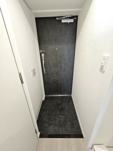 ディアレイシャス今池の玄関