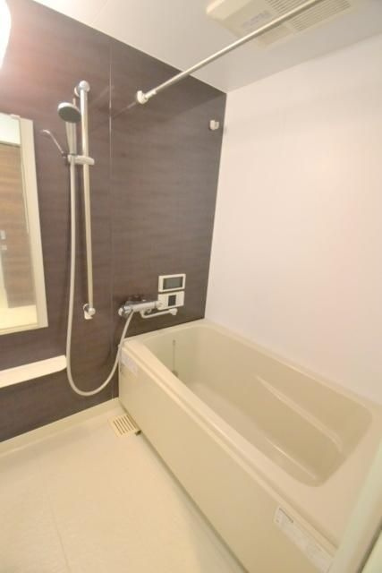 THE　SQUARE・Suite Residenceの浴室