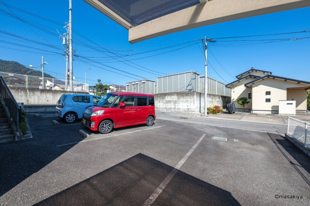 シュピールドーゼの駐車場