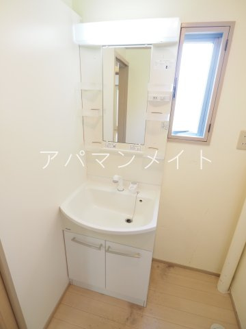 【洗面所】 | 石井ハイツ | 独立洗面台