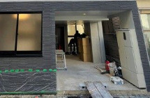 ラフォート町屋のエントランス