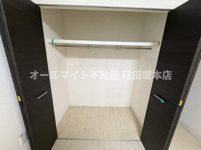 川崎市多摩区中野島３丁目の一戸建ての収納