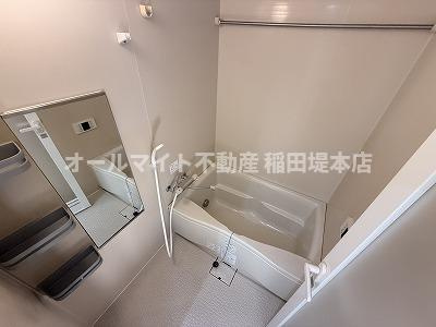 川崎市多摩区中野島３丁目の一戸建ての浴室