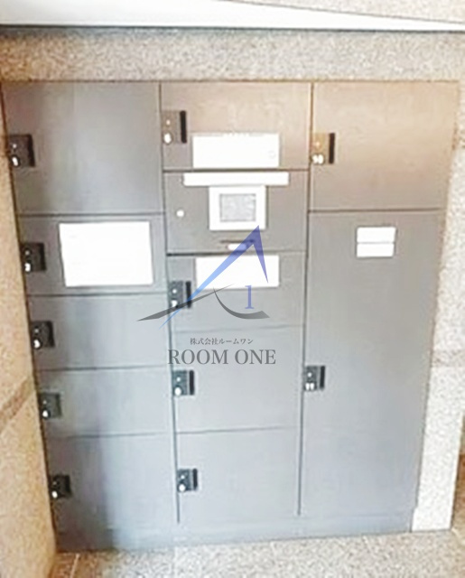 ルーブル高田馬場弐番館 のその他共用部分|宅配ボックスです。