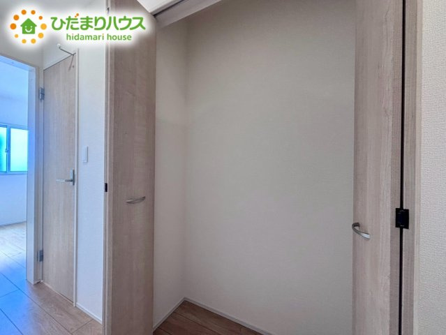 上尾市今泉5期　新築戸建　ブルーミング02の収納|２階廊下収納