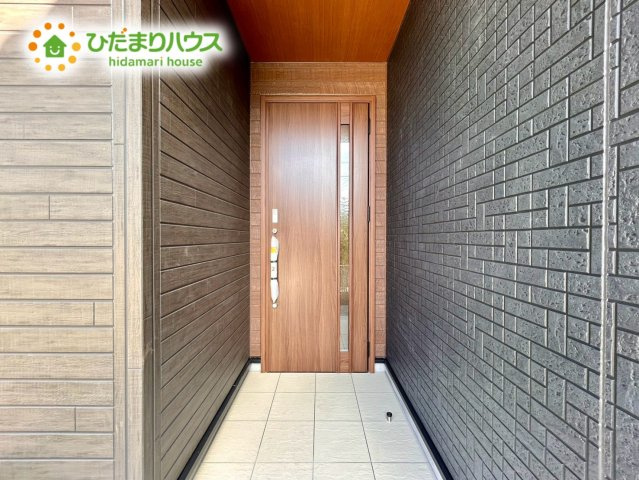 上尾市今泉5期　新築戸建　ブルーミング02の玄関