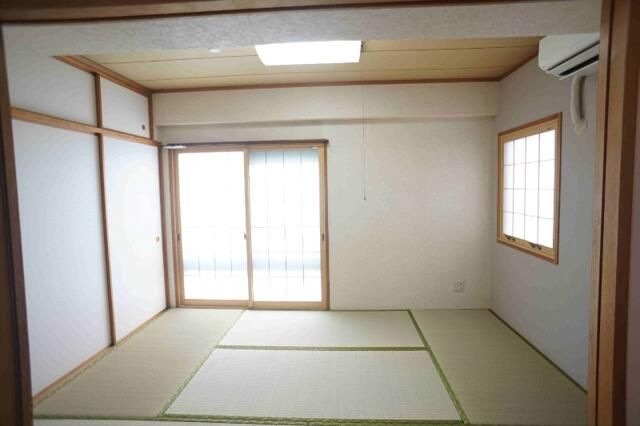ライオンズステーションプラザ千歳烏山の寝室
