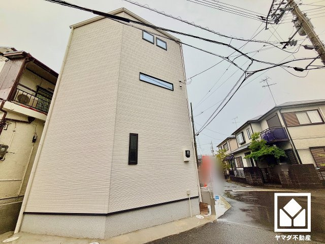 プライムスクエア荻野西の外観