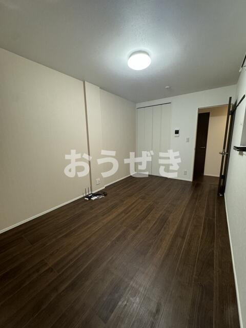 ヴィラ・ベルカント横浜庚台の居間・リビング|他部屋参考