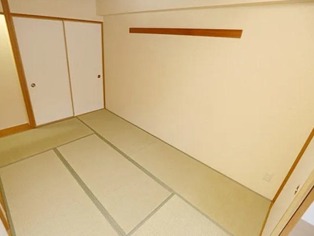 サンスーシ南千里の和室