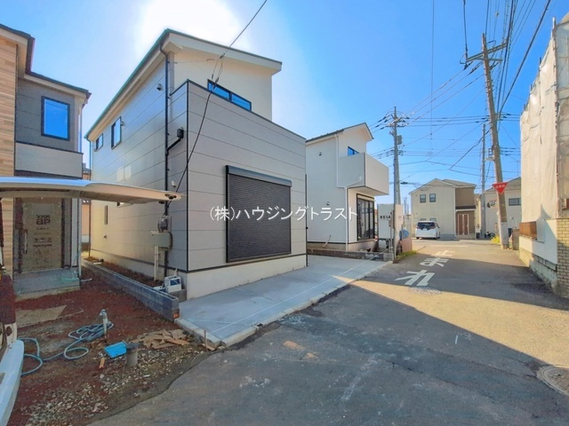 仲介手数料無料　ケイアイグレース所沢市小手指南10期・新築全3棟の前面道路含む現地写真