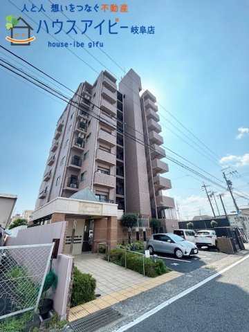 ロイヤルマンション長良川西9階！ペット飼育可能なマンション♪駐車場1台継承可能！月額6000円の画像