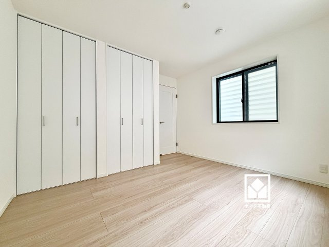 西宮市今津久寿川町の洋室