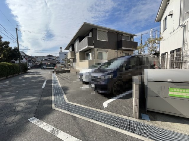 グランレイクコンゴウの駐車場