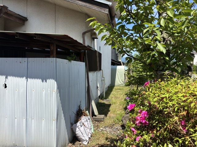 西軽井沢 中古戸建の庭