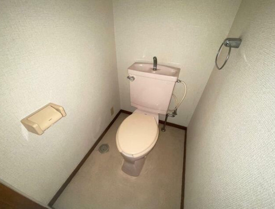 木崎台マンションのトイレ|落ち着いたトイレです