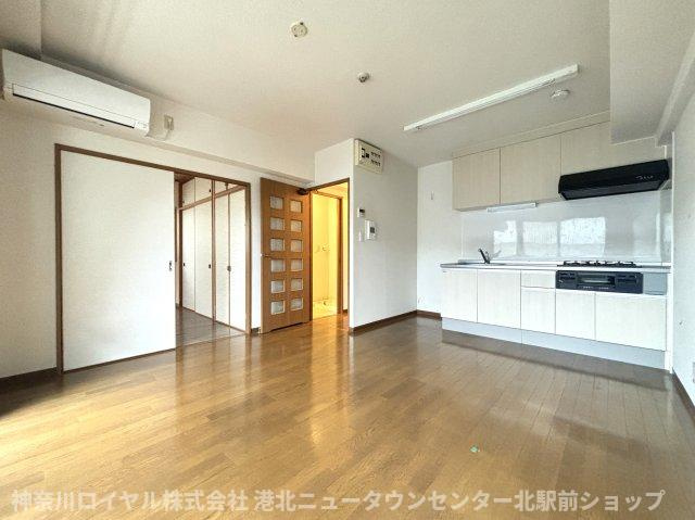 【居間・リビング】