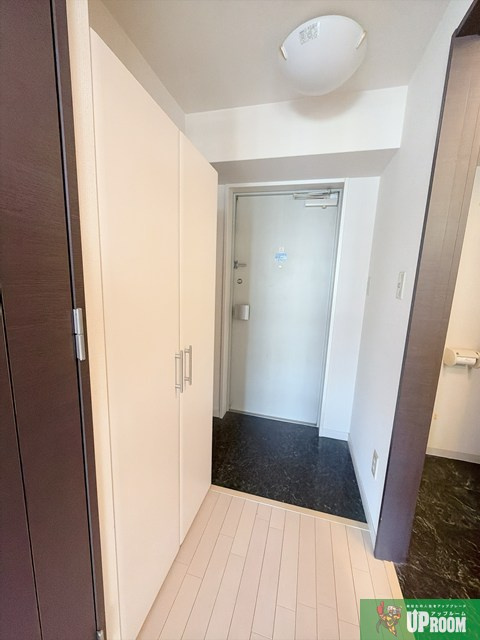 セントレイクセレブ徳川の玄関