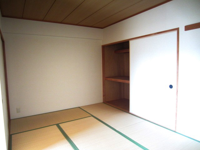 【収納】