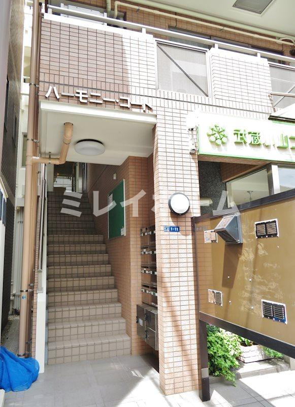 ハーモニーコートのエントランス