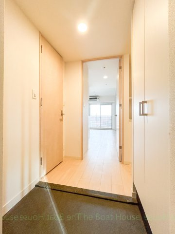 ファステートNAGOYA今池バレンシアの玄関