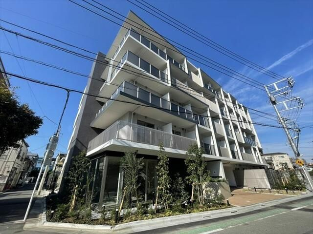 ＡＺＥＳＴお花茶屋Ⅳの外観