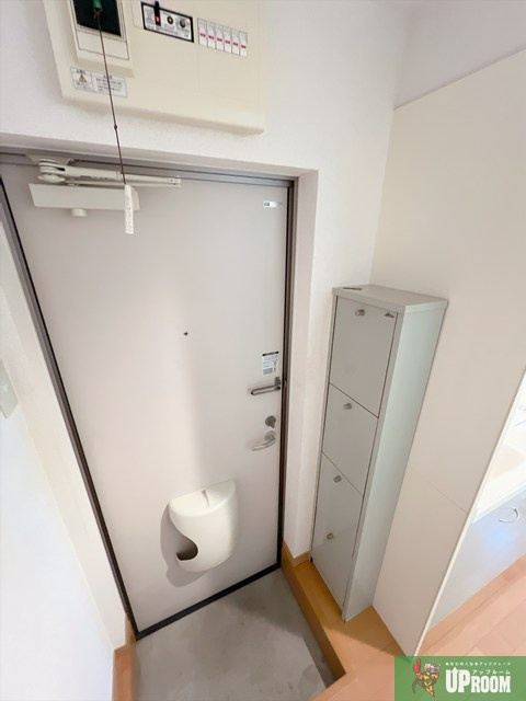 ロフト志賀本通の玄関