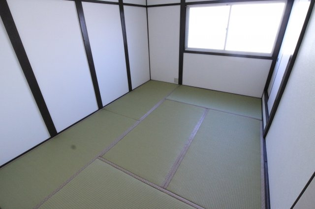 山手5丁目戸建の内装